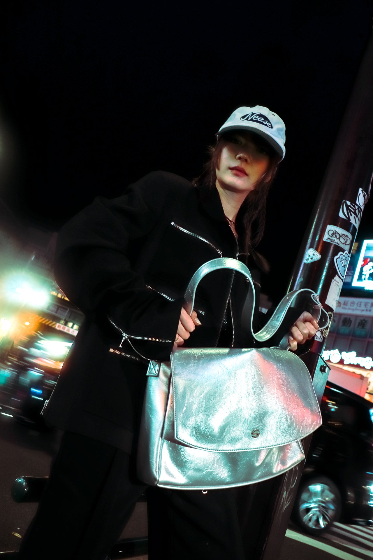 Capture bag - crinkle silver