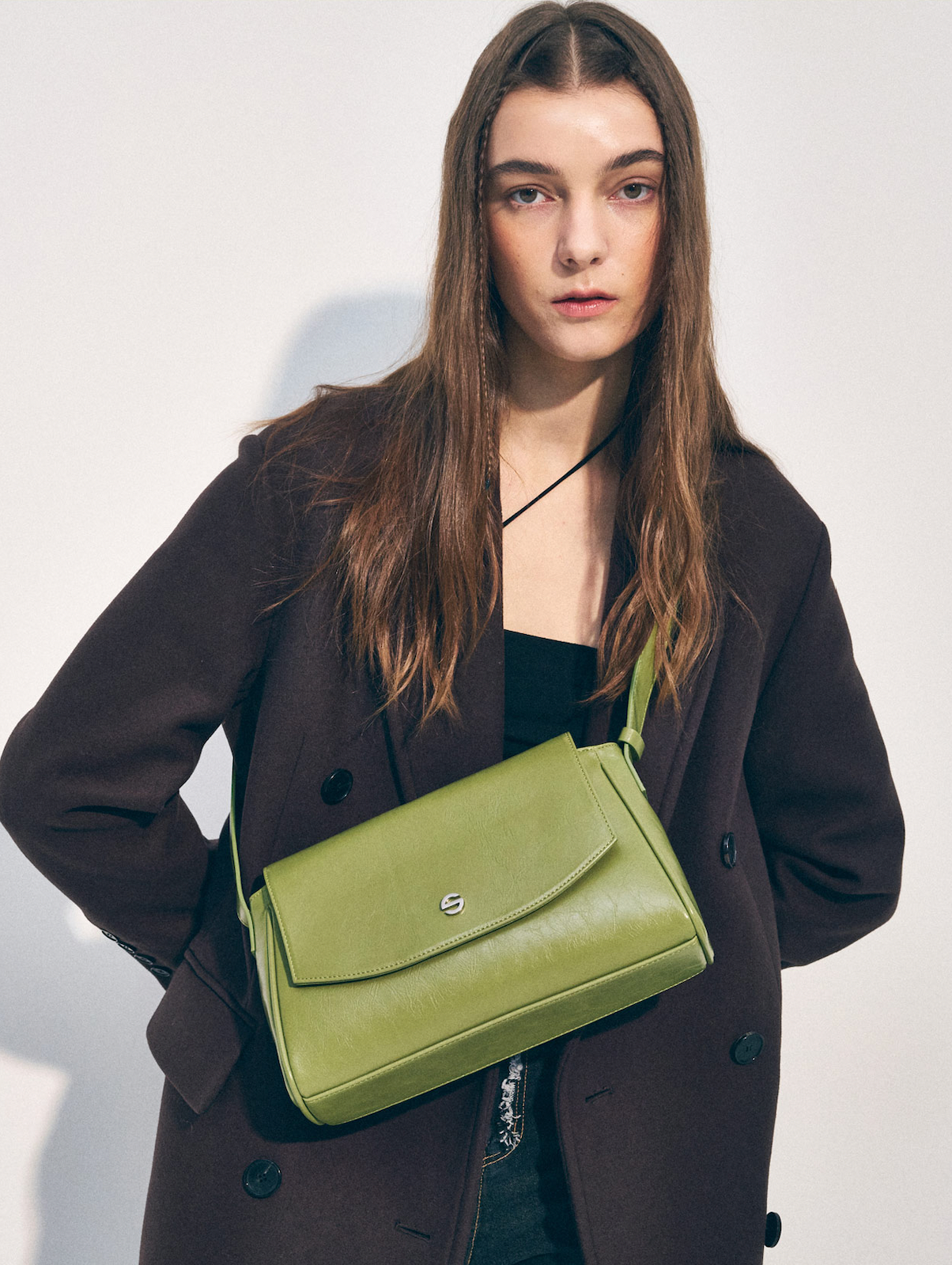 Capture bag mini - crinkle olive