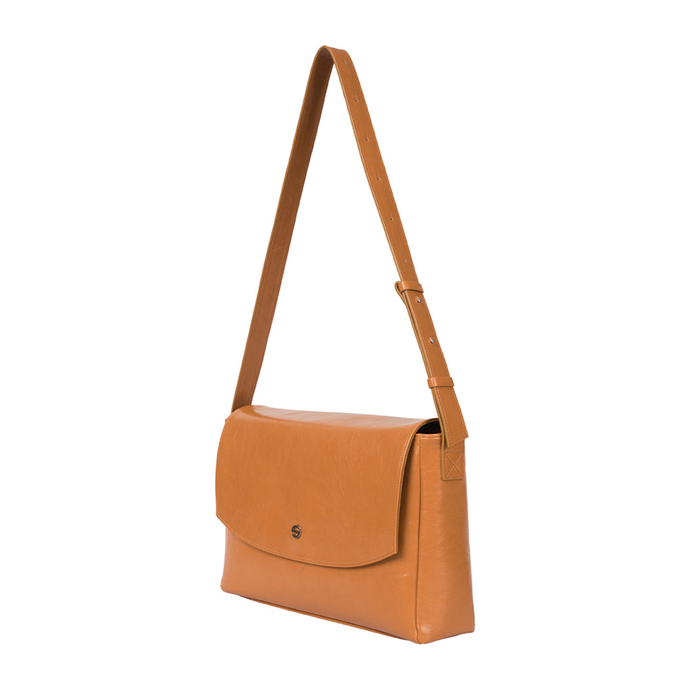 Capture bag - crinkle camel