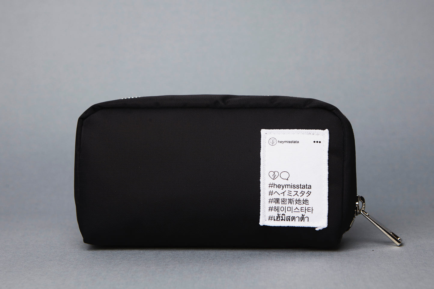 hashtag pouch