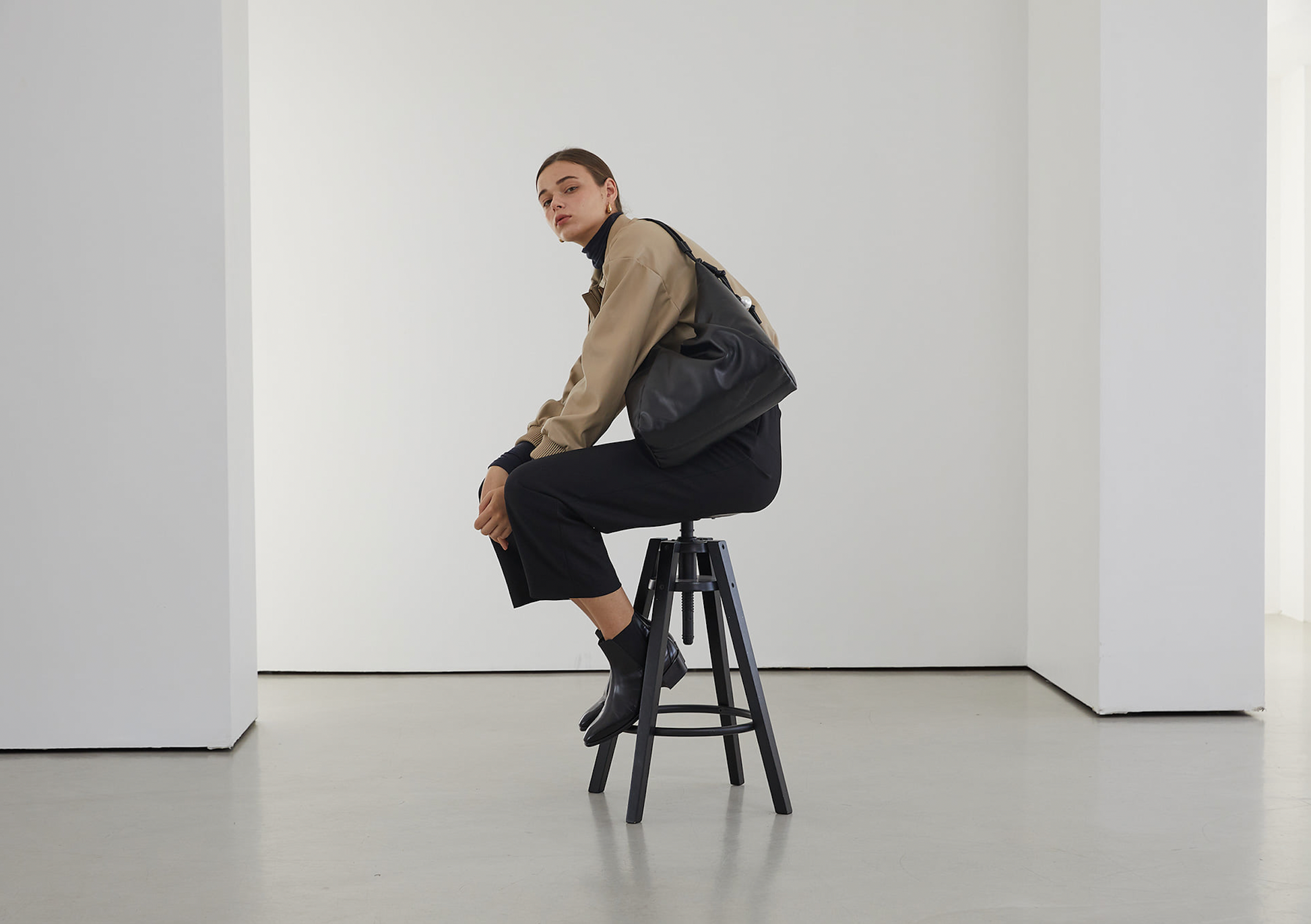 9005-09 チゼルトゥ サイドゴア ヒールブーツ – cloline 9005-09 チゼルトゥ サイドゴア ヒールブーツ – cloline