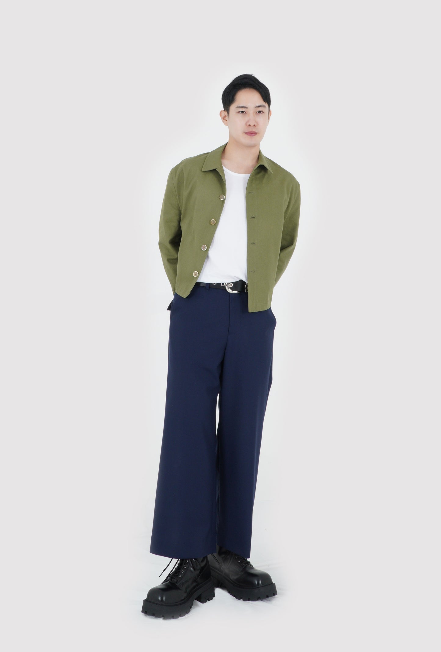 UNBALANCED CROPPED JACKET (KHAKI GREEN)