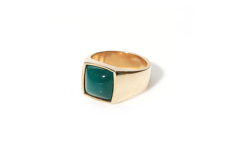 GREEN ONYX SIGNET RING